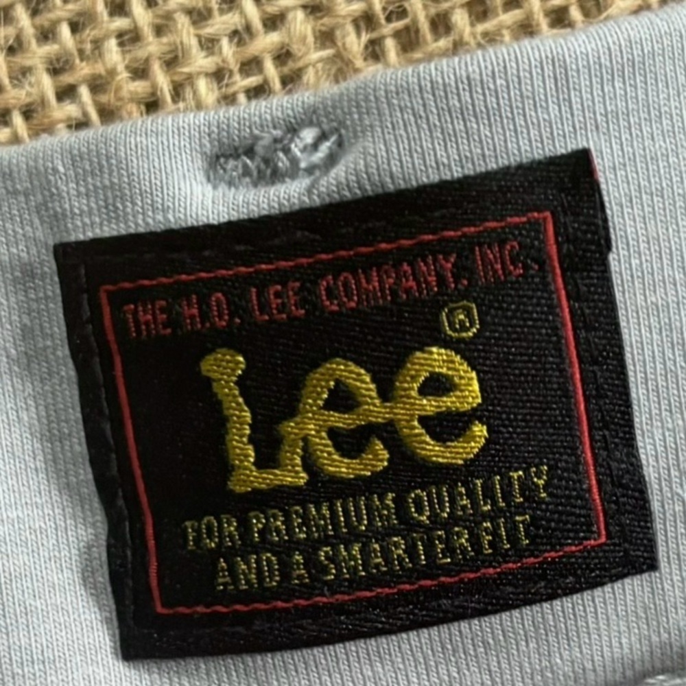 Womens Light Gray Shorts Sz 12 Preppy Neutral Minimalist Causal Summer Vacation - Picture 2 of 6